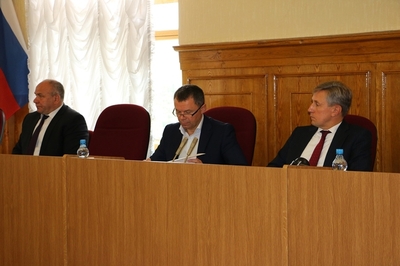 Виктор Гринкевич принял участие в заседании комитета по промышленности