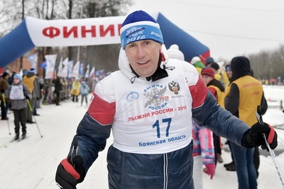 Виктор Гринкевич принял участие в «Лыжне России» 